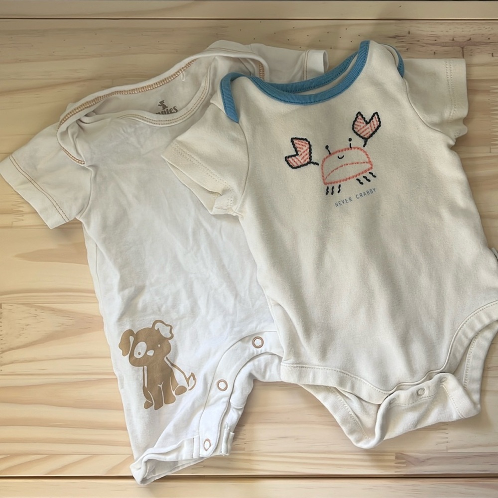 Set of 2 Gender Neutral Short Sleeve Baby Bodysuits | 0-3 Months | Baby Gap